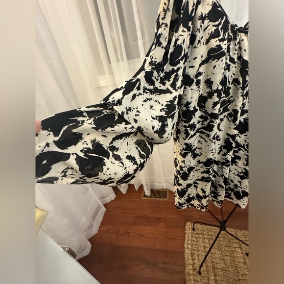 Parker 💯 silk tunic/mini dress🔥 - Picture 4 of 8